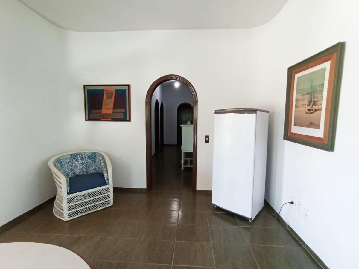 Acomodação com café da manhã  Casa Da Edna