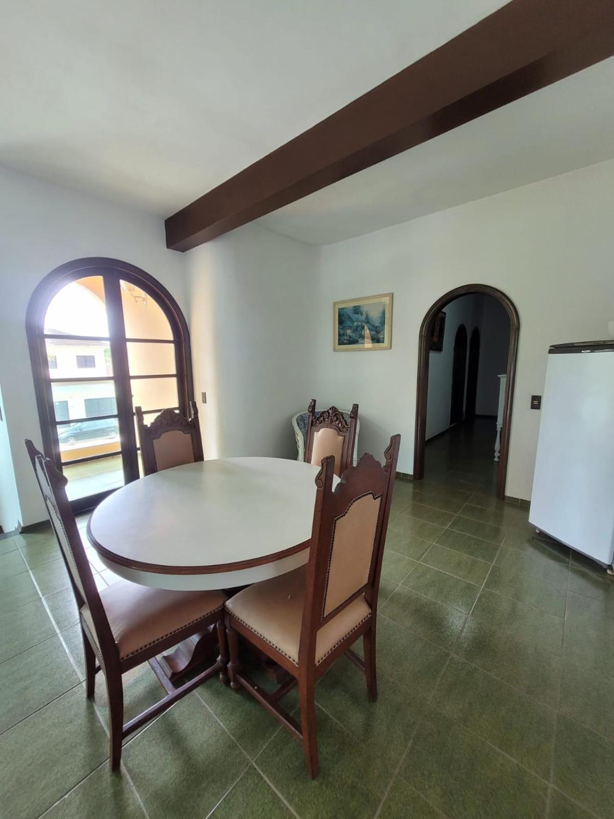 Acomodação com café da manhã  Casa Da Edna Guarujá